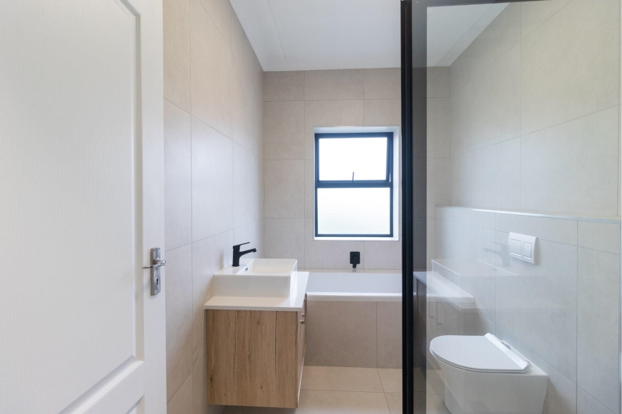 2 Bedroom Property for Sale in Sandown Western Cape